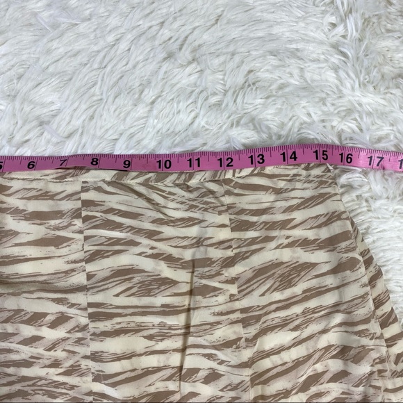 Ellen Tracy Fit and Flare Abstract Print Brown Tan Midi Skirt Size Medium 6 - Picture 7 of 8